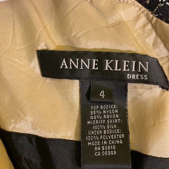 Anne Klein - US 4 - Black Sleeveless Flirty Formal Fun! - Picture 9 of 12